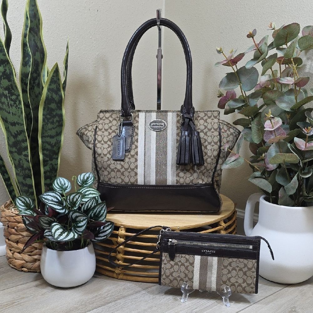 Coach Legacy Signature Stripe Candace Carryall with Wallet